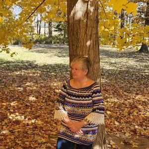 Meet your Posher, Sally